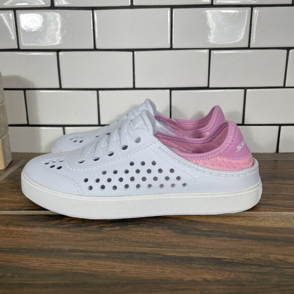 Skechers Foamies Breezy Steps Girls Size 2 Shoes White Pink Slip On Sneaker NEW - Picture 1 of 13